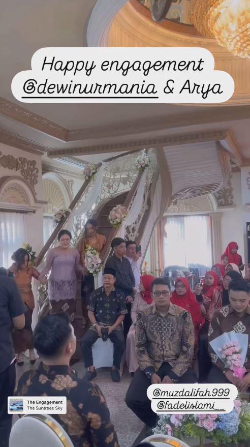 lamaran Nia anak Muzdalifah (Instagram.com/dewinurmania)