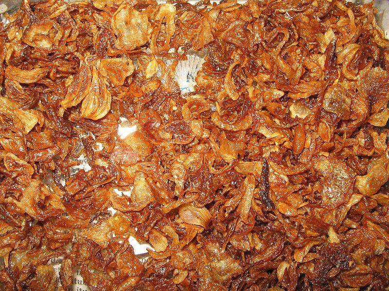 Potret bawang goreng (commons.wikimedia.org/Mohamed Yosri Mohamed Yong)