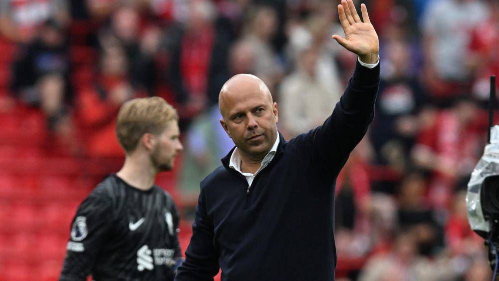 Arne Slot (liverpoolfc.com)