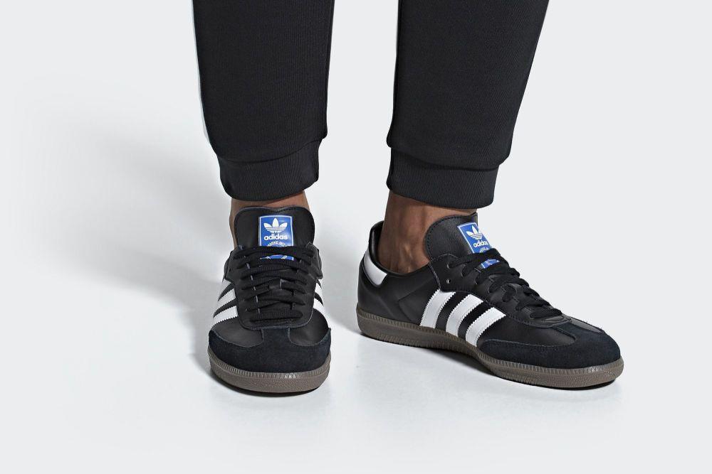 7 Perbedaan Sepatu Adidas Samba Ori dan KW, Beda Tipis!