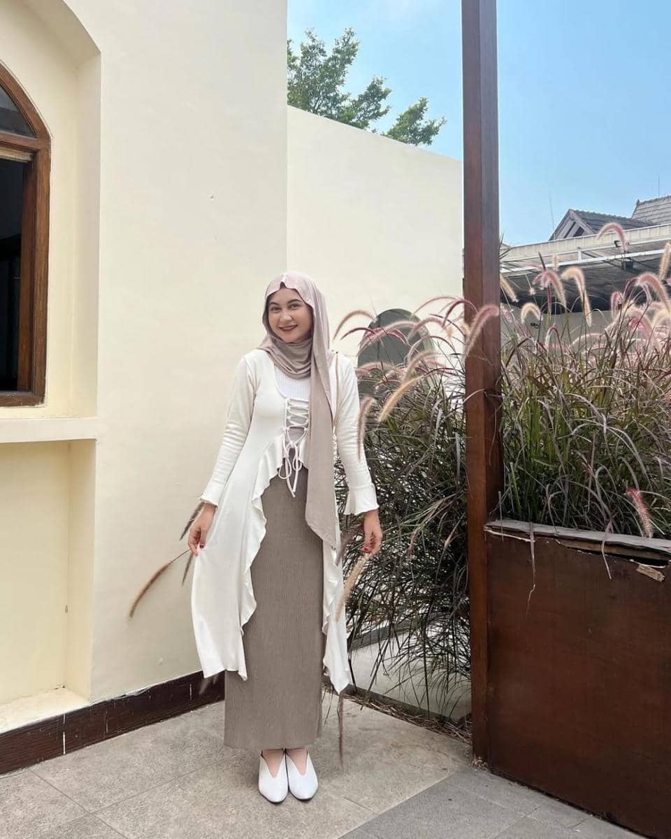 Nabila Bya (instagram.com/nabilabyaaa)