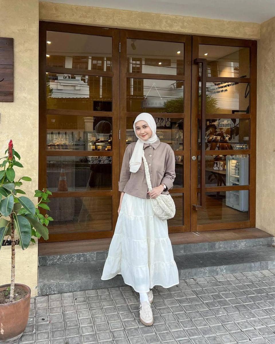 Nabila Bya (instagram.com/nabilabyaaa)