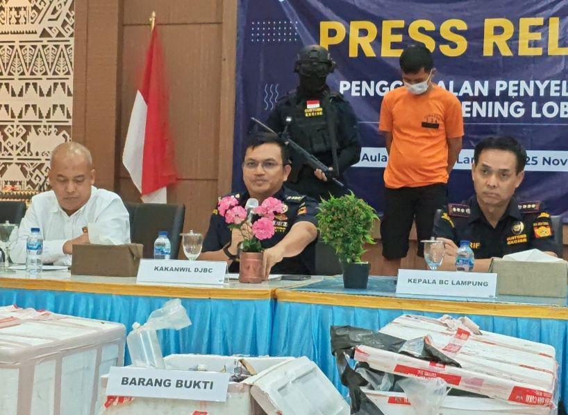 Bea Cukai Gagalkan Penyelundupan 60.883 Benih Lobster dari Tangerang