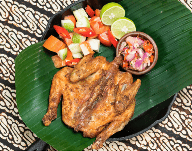Resep Ayam Goreng Khas Bali, Bumbunya Berempah!