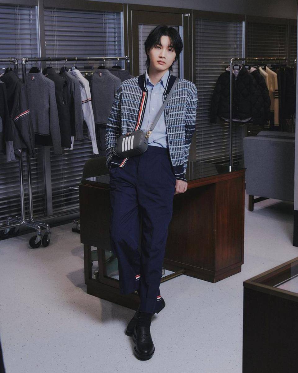 OOTD pakai outer ala Dori Sakurada (instagram.com/dorisakurada)