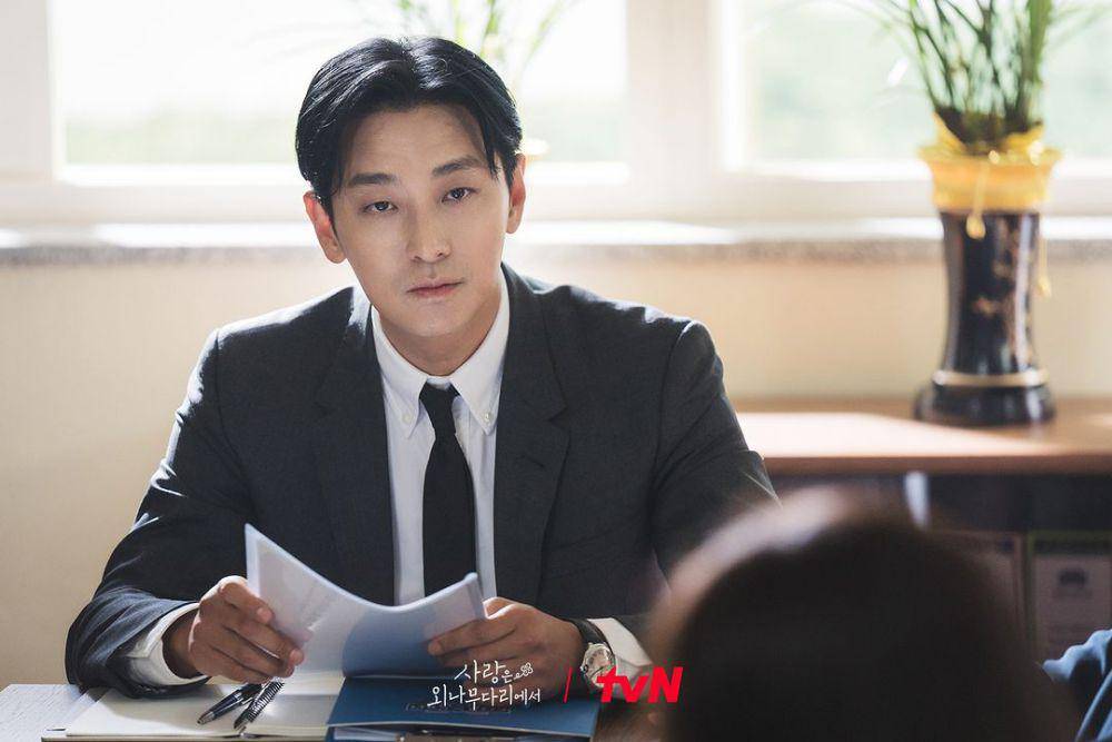 still cut drama Love Your Enemy (instagram.com/tvn_drama)