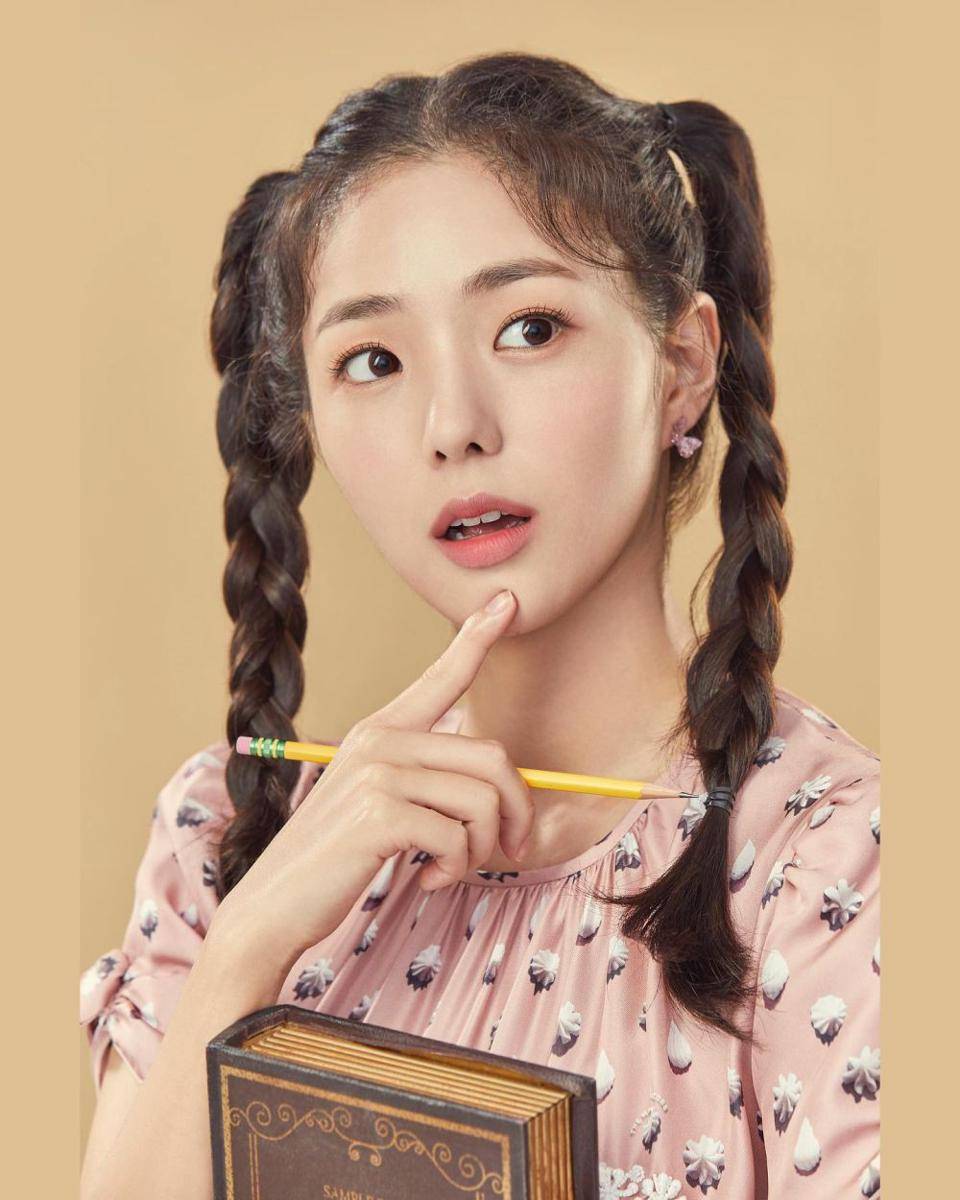 gaya rambut Chae Soo Bin (instagam.com/soobinms)