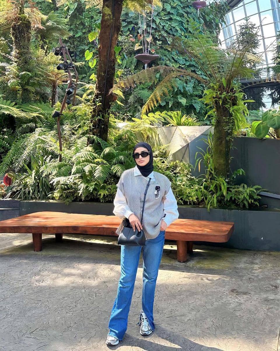 mix and match outfit denim ala Munira Agile (instagram.com/miraagile)