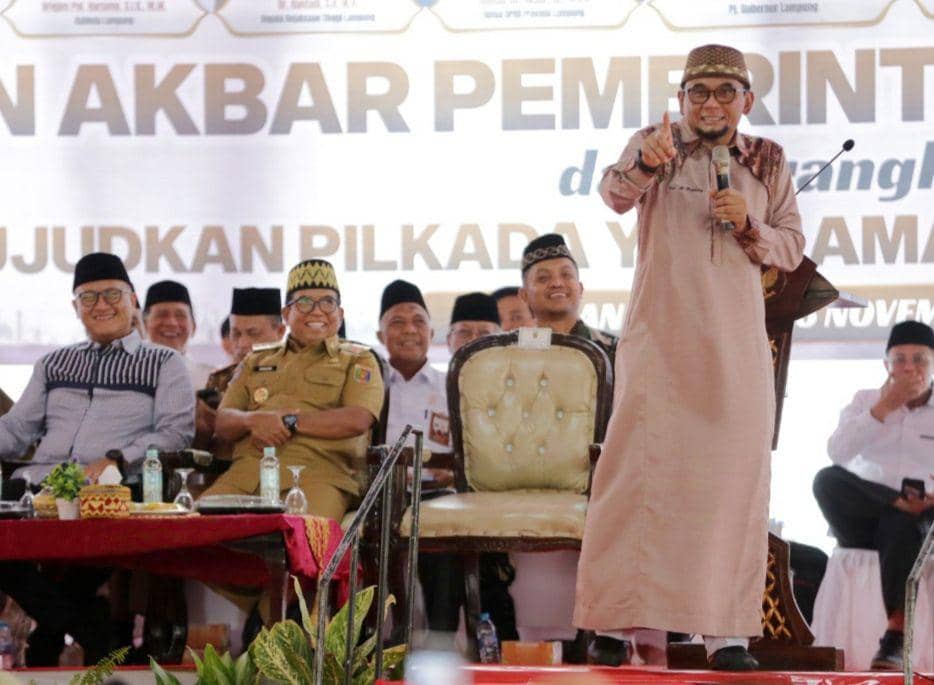 Pemprov Lampung menggelar pengajian akbar sosong Pilkada 2024. (Dok. Pemprov Lampung).
