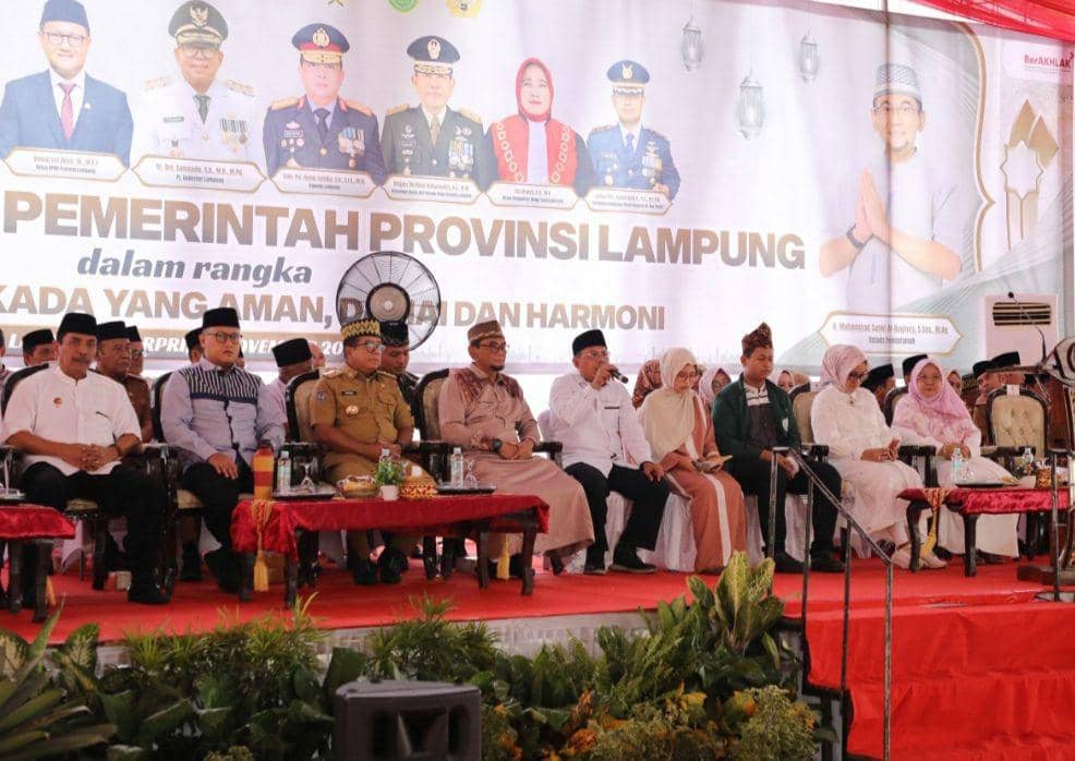 Pemprov Lampung menggelar pengajian akbar songsong Pilkada 2024. (Dok. Pemprov Lampung).