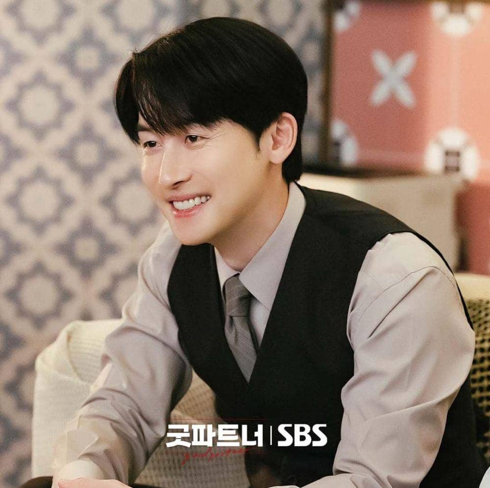 Kim Joon Han di drama Good Partner (instagram.com/sbsdrama.official)