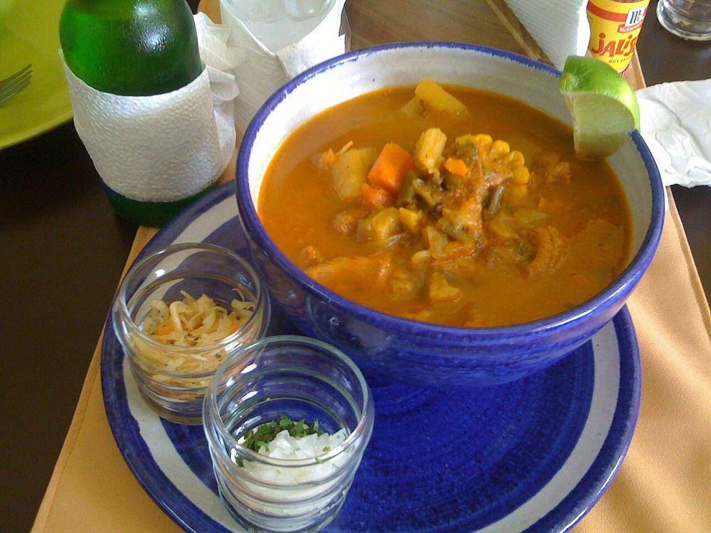 sopa de mondongo (commons.m.wikimedia.org/robertorodriguex)