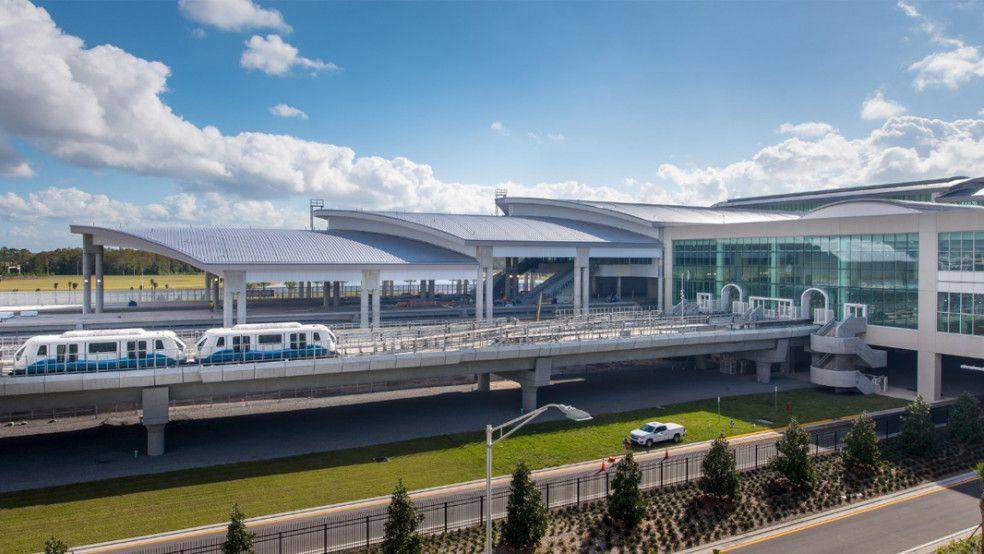 Bandara Internasional Orlando, Amerika Serikat (skytraxratings.com)