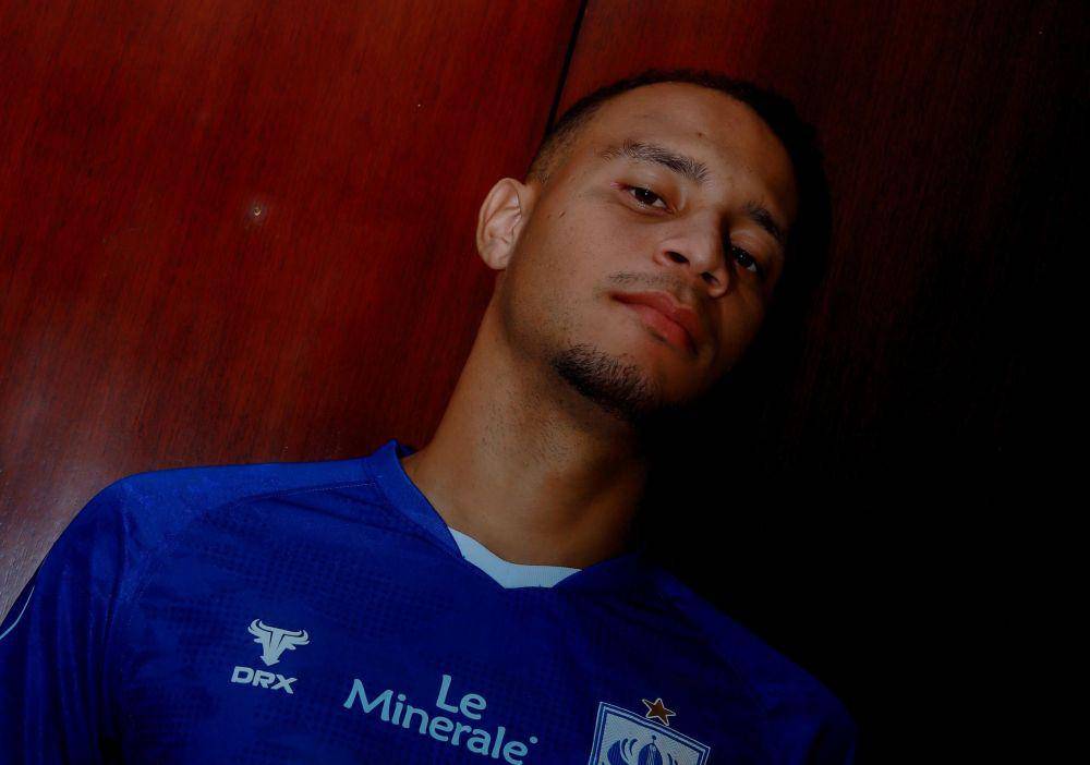 PSIS Semarang mendatangkan striker asal Brasil, Gustavo Souza untuk menatap putaran kedua Liga 1 2024/25. (dok. PSIS)