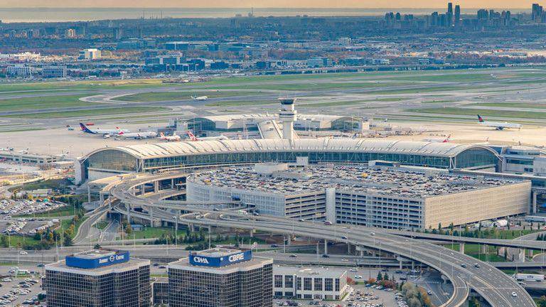 Bandara Internasional Pearson Toronto, Kanada (skytraxratings.com)