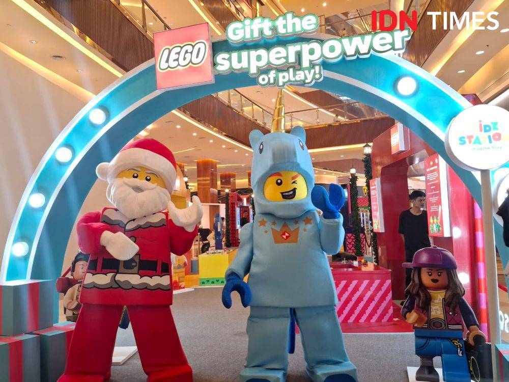 LEGO Gift The Superpower of Play di Pacific Place Mall, Jakarta, pada 22 November 2024 (IDN Times/Adyaning Raras)