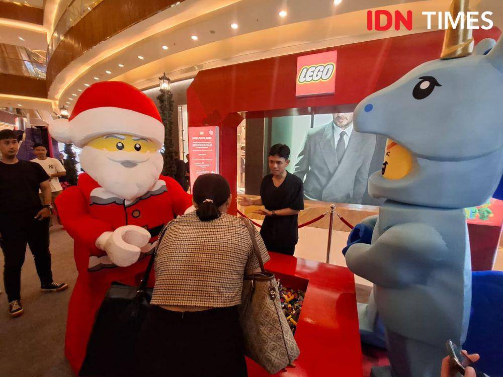 LEGO Gift The Superpower of Play di Pacific Place Mall, Jakarta, pada 22 November 2024 (IDN Times/Adyaning Raras)