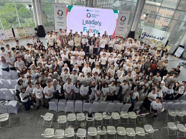 Potret peserta Knowledge Summit di UNESCO dan Tanoto Foundation (Dok. Tanoto Foundation)