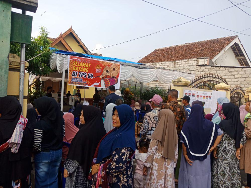 Warga Lotim Keluhkan Syarat Membawa KTP Elektronik untuk Nyoblos