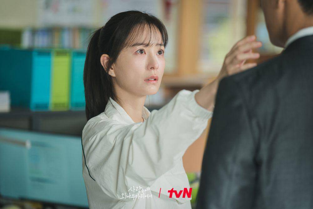 Jung Yu Mi di Love Your Enemy (dok. tvN/Love Your Enemy)