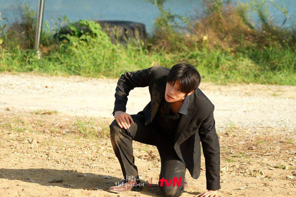 Moon Sang Min di Love Your Enemy (dok. tvN/Love Your Enemy)