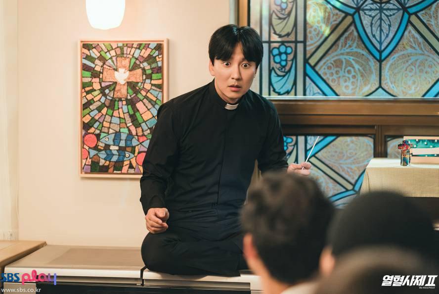 cuplikan drakor The Fiery Priest 2 (dok. SBS/The Fiery Priest 2)