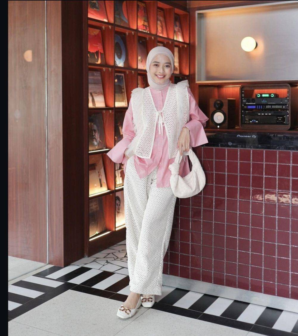 OOTD ala Tarisya Milanti (instagram.com/tarisymln)