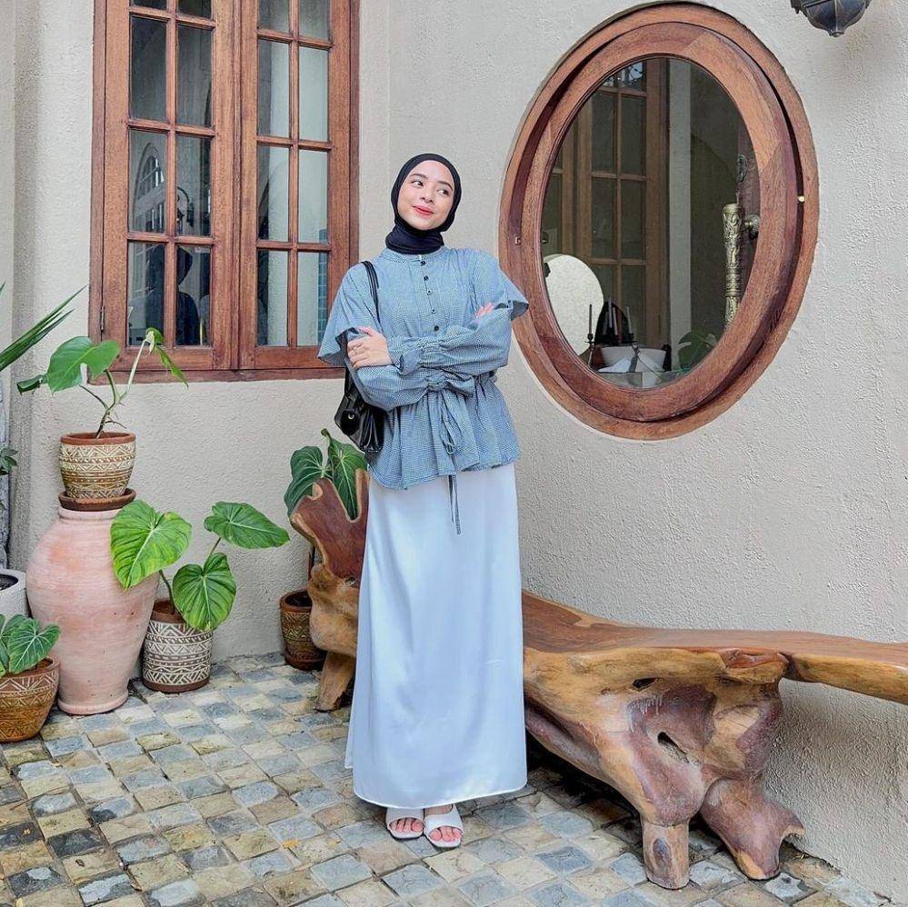 OOTD ala Tarisya Milanti (instagram.com/tarisymln)