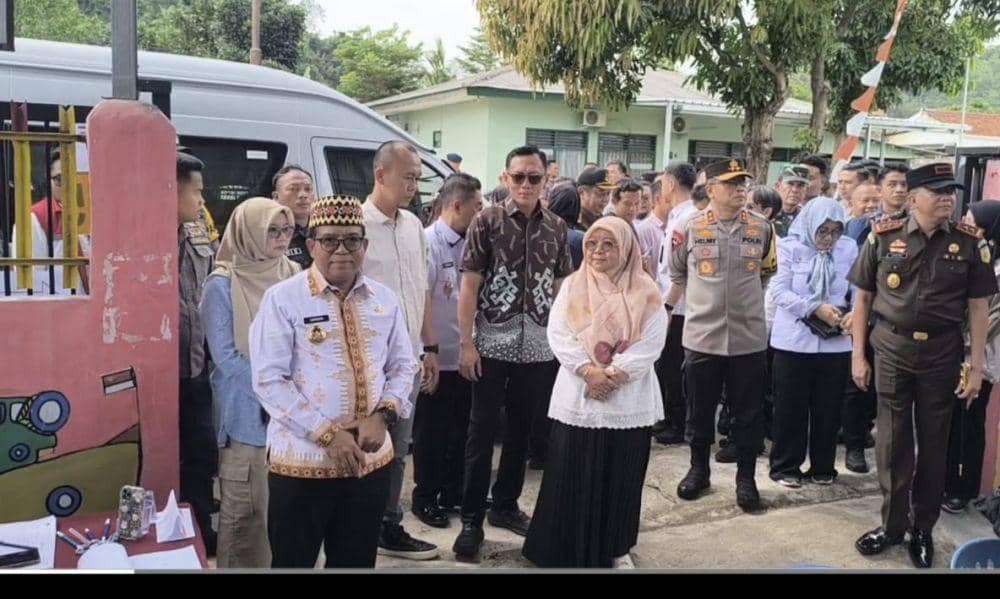 Ribuan personel kepolisian Polda Lampung dikerahkan untuk mengamankan Tempat Pemungutan Suara (TPS) (IDN Times/Istimewa)