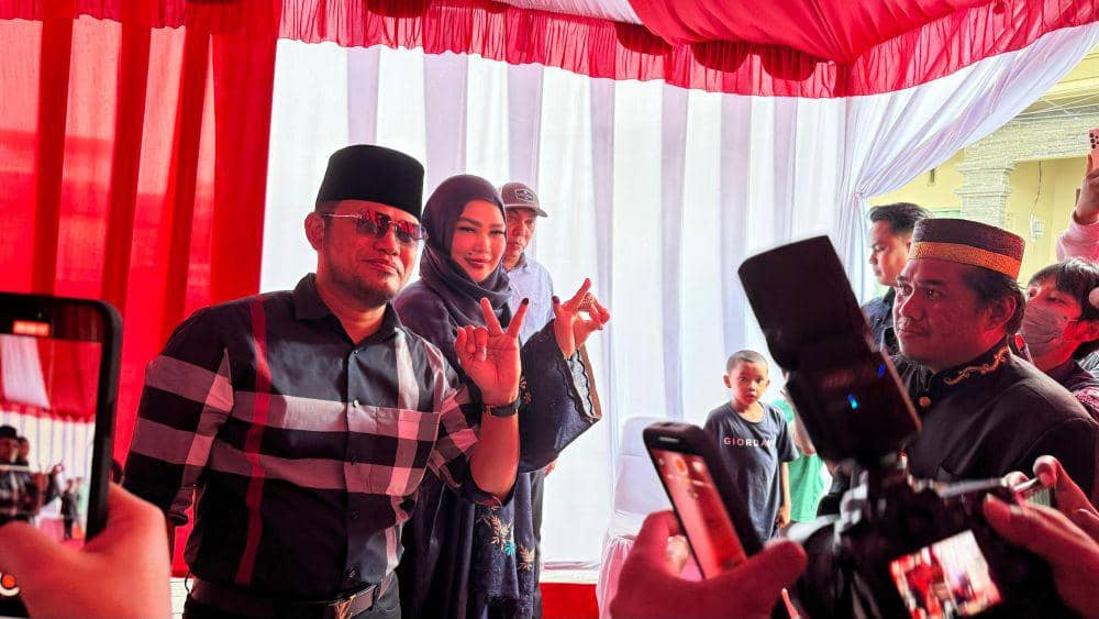 Calon Gubernur Kalimantan Timur (Kaltim) saat memberikan suara di TPS 04 Kampung Baru Balikpapan, Rabu (27/11/2024). Foto istimewa