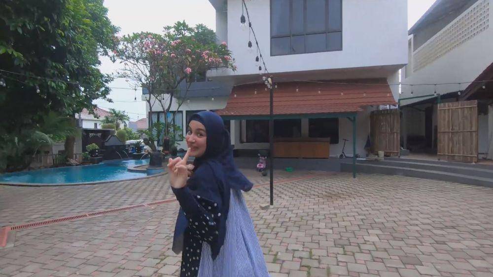 rumah Rano Karno (YouTube.com/The Sungkars)
