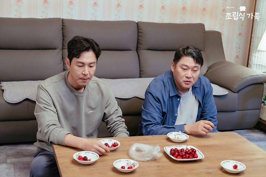 Choi Won Young dan Choi Moo Sung di Family by Choice (dok. JTBC/Family by Choice)