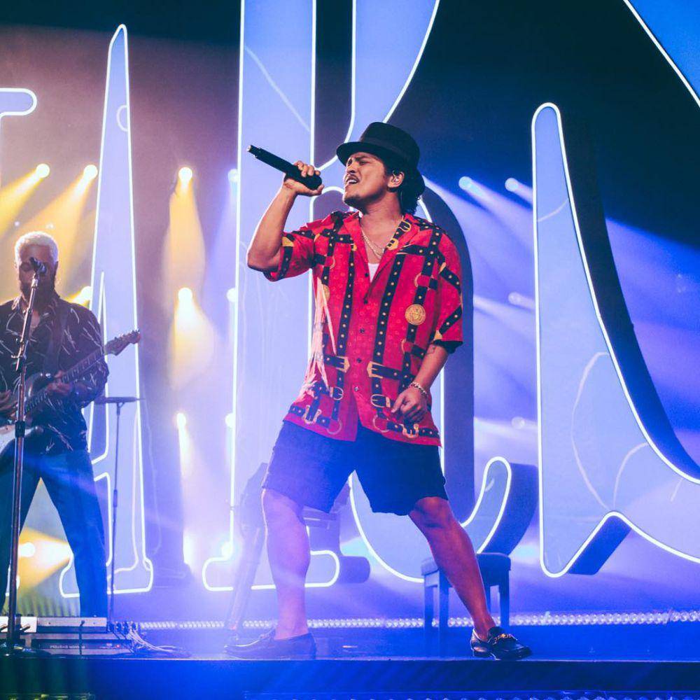 outfit Bruno Mars (instagram.com/brunomars)