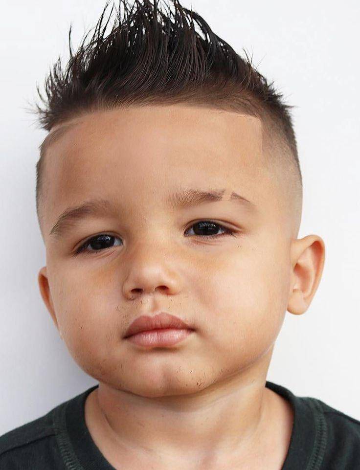 Model rambut anak laki-laki 2 tahun (pinterest.com)