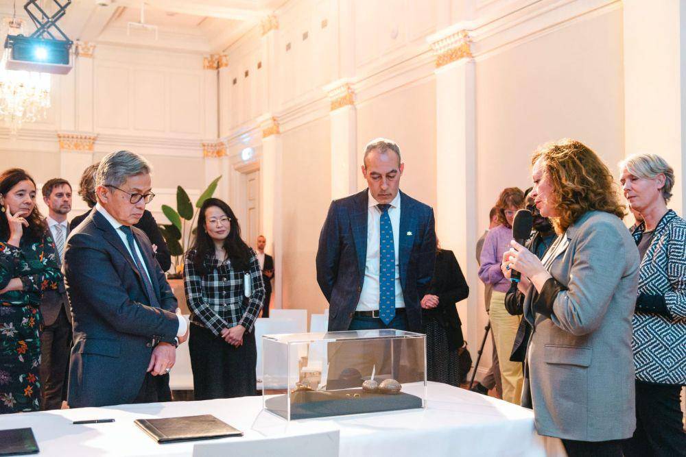 Repatriasi benda bersejarah Indonesia dari Wereldmuseum Rotterdam. (dok. KBRI Den Haag)