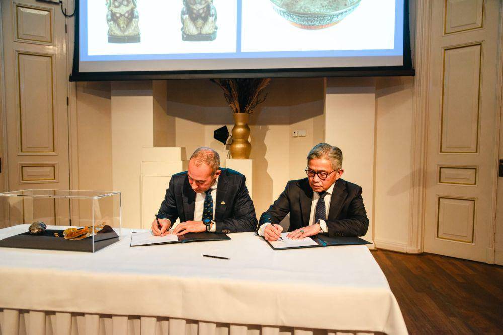 Repatriasi benda bersejarah Indonesia dari Wereldmuseum Rotterdam. (dok. KBRI Den Haag)