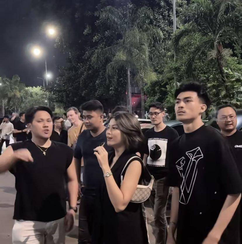 potret Hanum Mega dan pacar baru (Instagram.com/real.hanummegaa)