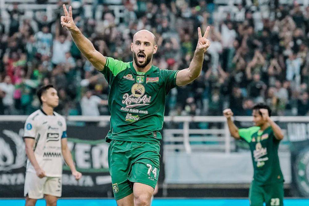 Mohammed Rashid, gelandang asing Persebaya Surabaya, dalam laga melawan Persija Jakarta pada pekan ke-11 Liga 1 2024/2025. (instagram.com/officialpersebaya)