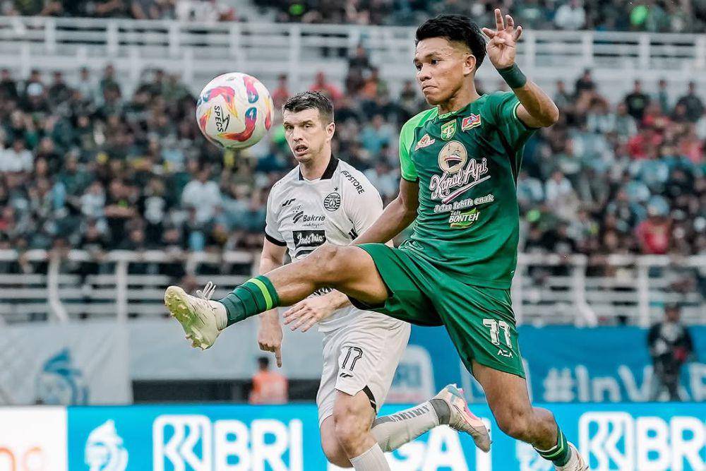 Persebaya Surabaya dalam laga melawan Persija Jakarta pada pekan ke-11 Liga 1 2024/2025. (instagram.com/officialpersebaya)
