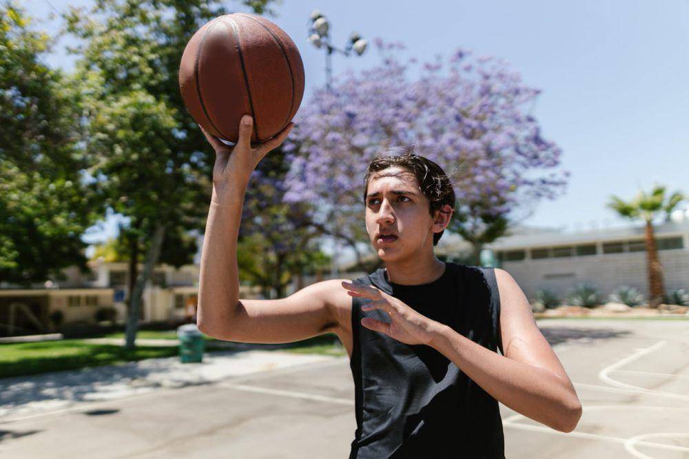 ilustrasi latihan basket (pexels.com/RDNE Stock project)