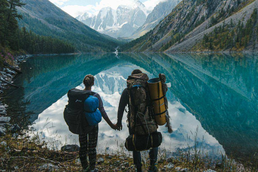 pemandangan lanskap lansekap pegunungan (https://www.pexels.com/id-id/foto/pemandangan-lanskap-lansekap-pegunungan-4015175/)