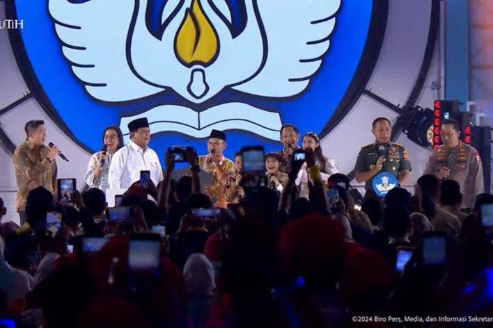 Prabowo Curhat Jadi Murid Bandel, Kini Jadi Presiden Berkat Guru