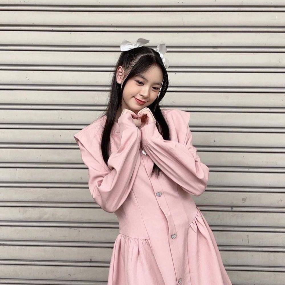 Lily JKT48 (instagram.com/jkt48.lily_)
