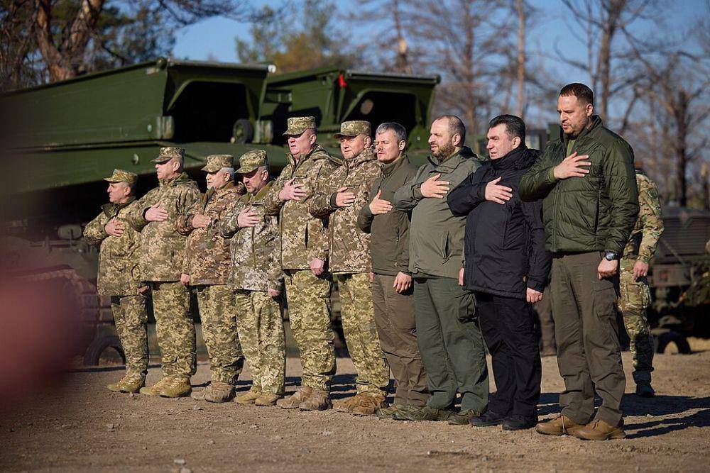 Tentara Ukraina (commons.wikimedia.org/President Of Ukraine)