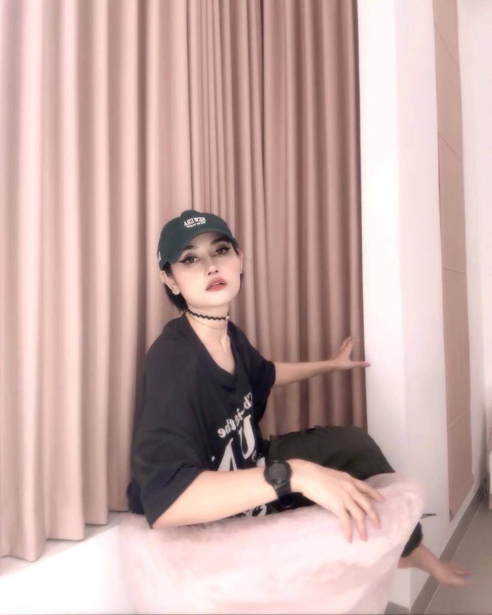 Riyuka Bunga (instagram.com/riyukabunga)