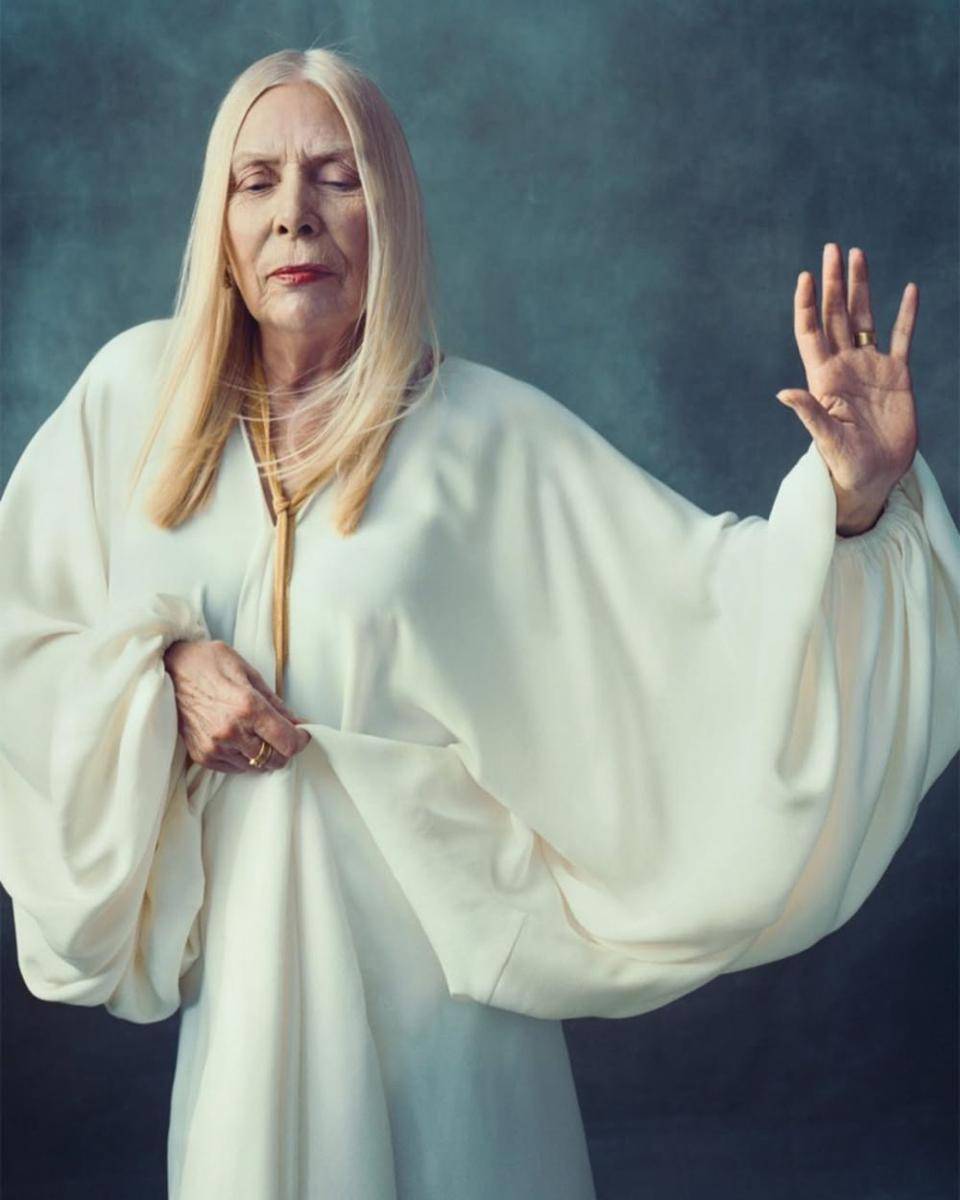 Joni Mitchell (instagram.com/jonimitchell)