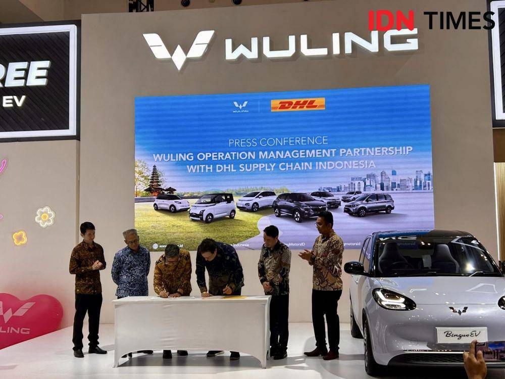 Proses penandatanganan MoU (IDN Times/Fadhliansyah)