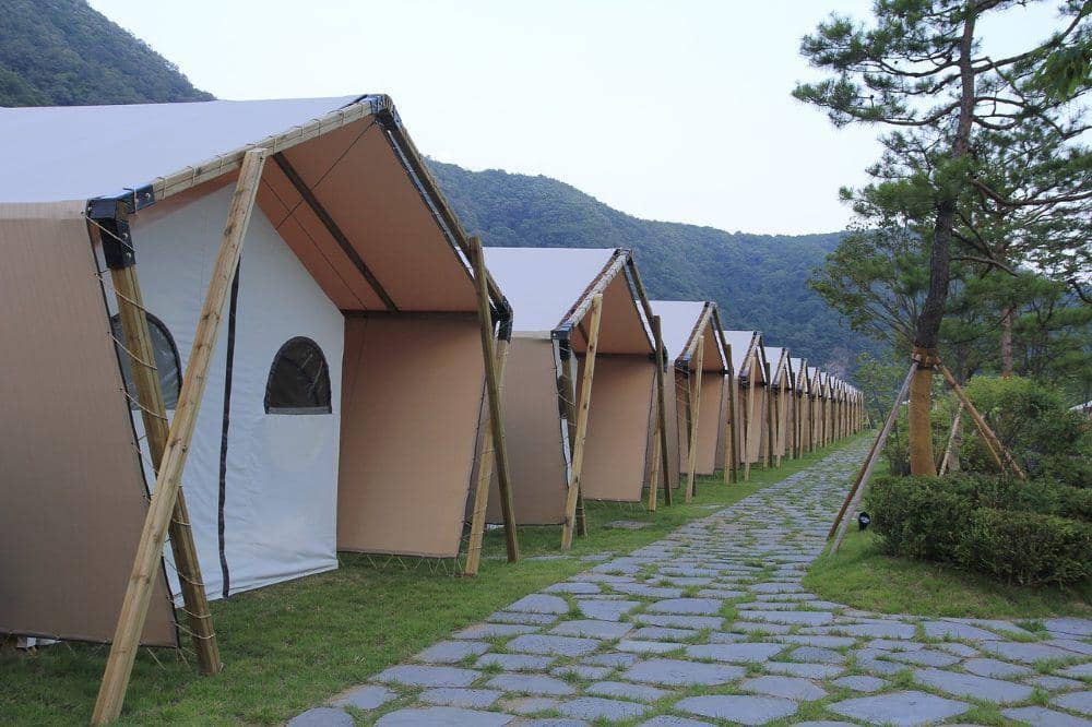 ilustrasi glamping