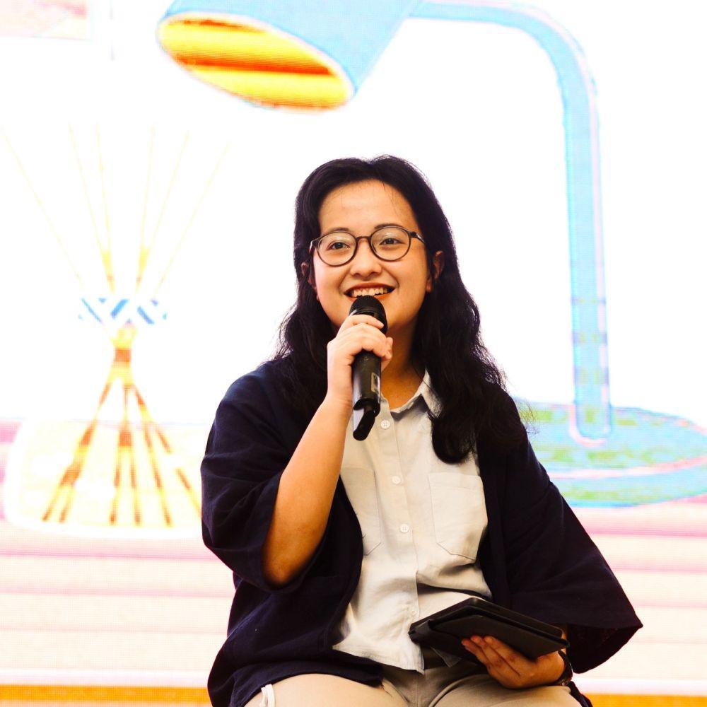 Serunya Cerita Bookstagram Alya Putri, dari Pembaca jadi Penulis