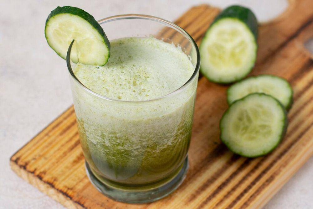 Jus mentimun dan mint (freepik.com/freepik)